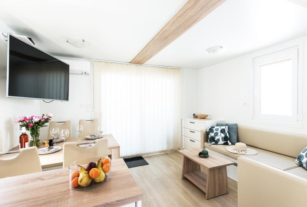 Marina Luxury Houseboat Olive Βίλα Πορτορόζ Εξωτερικό φωτογραφία